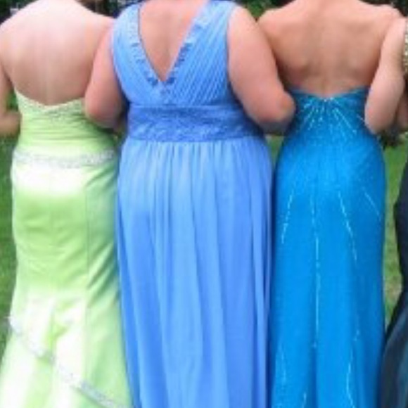 Plus size prom dress - Picture 2 of 5